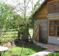 Amble Inn Cottage - Surfers Gold Coast