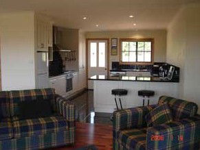 Richmond Valley Retreat - Surfers Gold Coast 1