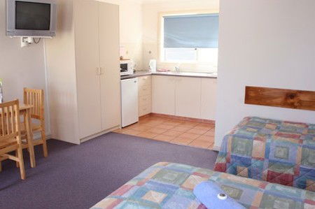 Masons Cottages - Surfers Gold Coast 1