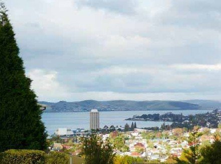 Davey Place Town Houses - Surfers Gold Coast 2