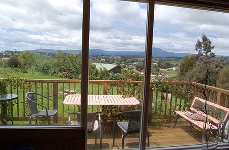 Deloraine Highview Lodge Backpackers - Surfers Gold Coast 4