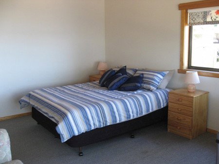 Daniel's Bay Retreat - Surfers Gold Coast 4