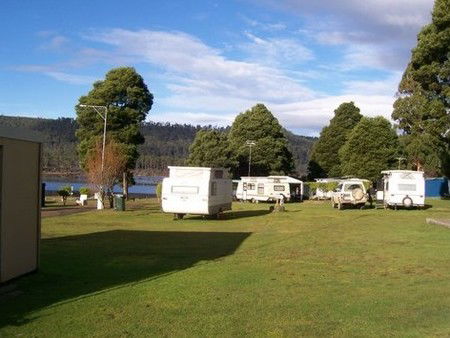 Wayatinah Lakeside Caravan Park - Surfers Gold Coast 1