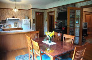 Hartzview Vineyard Homestead - Surfers Gold Coast 5