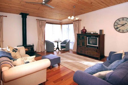 Ebb Tide Guest House - Surfers Gold Coast 1