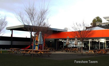 Foreshore Tavern - Surfers Gold Coast 1