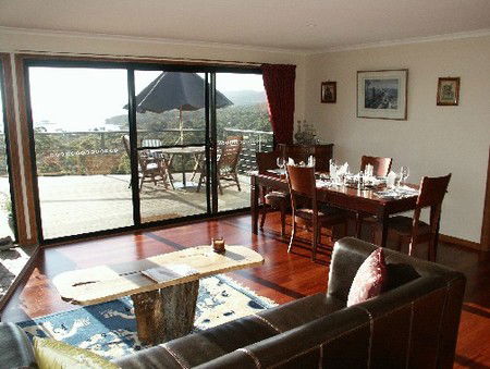 Storm Bay Guest House - Surfers Gold Coast 4
