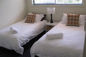 Old Pier Apartments - Surfers Gold Coast 2
