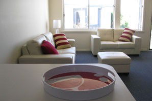 Old Pier Apartments - Surfers Gold Coast 3