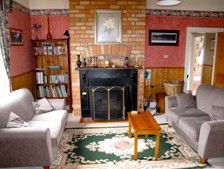 Kenya Cottage - Surfers Gold Coast 3