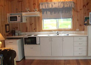 Summer Cottage - Surfers Gold Coast 2