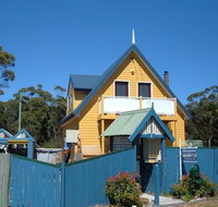 Beachs 'N Greens - Surfers Gold Coast
