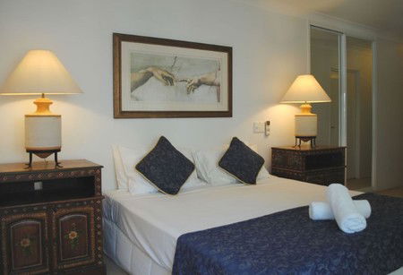 BeachView Apartments At Villa Paradiso - Surfers Gold Coast 4