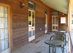Chillagoe Guest House - Surfers Gold Coast 4