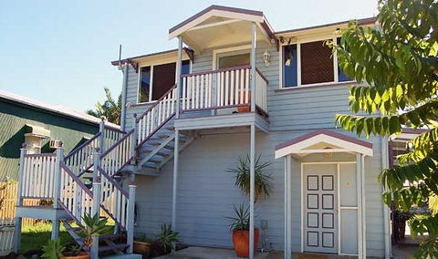 Cairns Sharehouse - Surfers Gold Coast 2