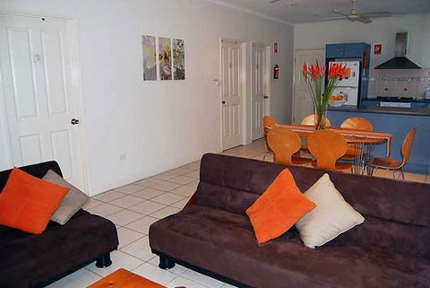 Cairns Sharehouse - Surfers Gold Coast 3