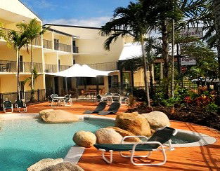 Cairns Queenslander Apartments - Surfers Gold Coast 1