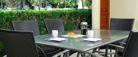 Cairns Beachfront Apartment - Surfers Gold Coast 3