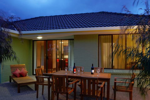 Wyndham Seven Mile Beach - Surfers Gold Coast 5