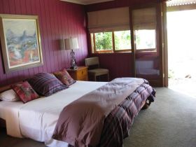French Cottage And Loft - Surfers Gold Coast 0