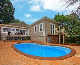 Berry Brook - Surfers Gold Coast 0