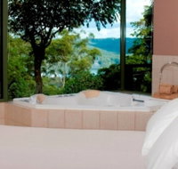 Montville Grove - Surfers Gold Coast