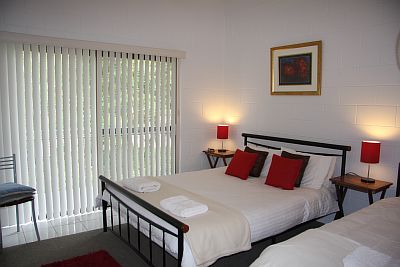 Mapleton Falls Accommodation - Surfers Gold Coast 2