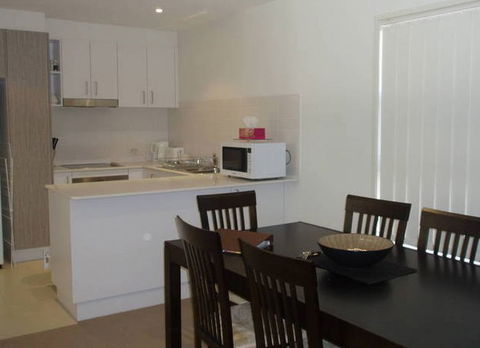 Braddon Element Apartment - Surfers Gold Coast 0