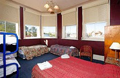 Ballarat Backpackers Hostel - Surfers Gold Coast 3