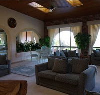 Batemans Bay Manor - Bed and Breakfast - Surfers Gold Coast