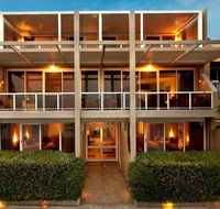 Bay Breeze Boutique Accommodation - Surfers Gold Coast