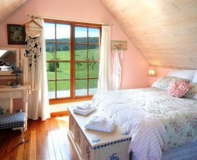 Branwens Retreat - Surfers Gold Coast 1