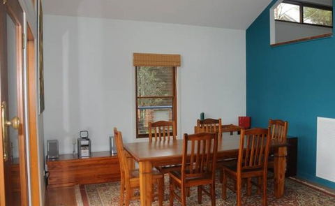 Blue Roo House - Surfers Gold Coast 4