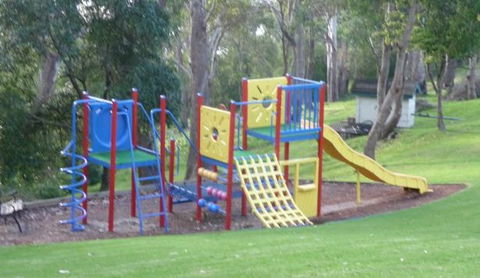 Beach Cabins Merimbula - Surfers Gold Coast 5