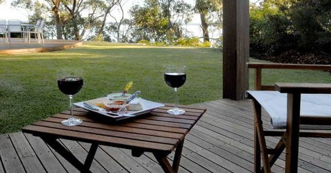 By The Beach B And B Holiday Apartments - Surfers Gold Coast 3