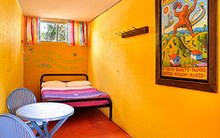 Arts Factory Backpackers Lodge - Surfers Gold Coast 5