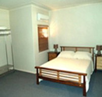 94 Fitzroy Street - Surfers Gold Coast