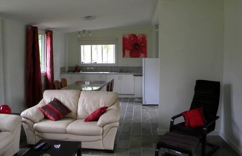 Calurla Chalets And Cottages - Surfers Gold Coast 4