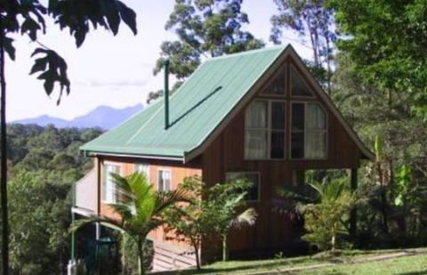Calurla Chalets And Cottages - Surfers Gold Coast 5