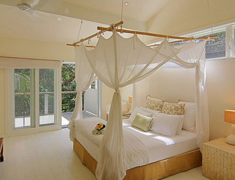 Beachcomber Beach House - Surfers Gold Coast 5