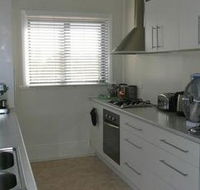 Hill Crest House - Surfers Gold Coast