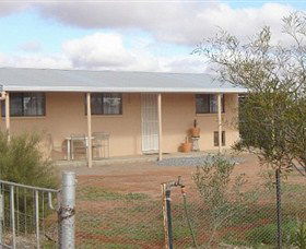 Blue Bush Country Cottage - Surfers Gold Coast 0