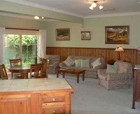 Red Gum Lagoon Cottages - Surfers Gold Coast 5