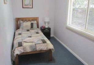 Comfort Cottage - Surfers Gold Coast 5