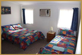 Tibooburra Hotel - Surfers Gold Coast 0