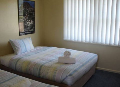 Snowgoose Hotel Motel - Surfers Gold Coast 1