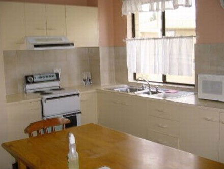 Jindabyne Apartments - Surfers Gold Coast 3