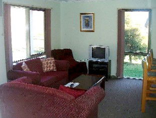 Khancoban Rose Holiday Units - Surfers Gold Coast 1