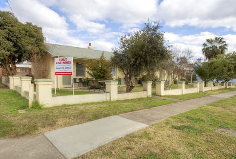Tumut Apartments - Surfers Gold Coast 1