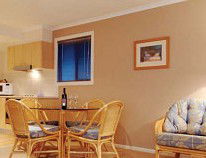 Aqualuna Beach Resort - Surfers Gold Coast 2